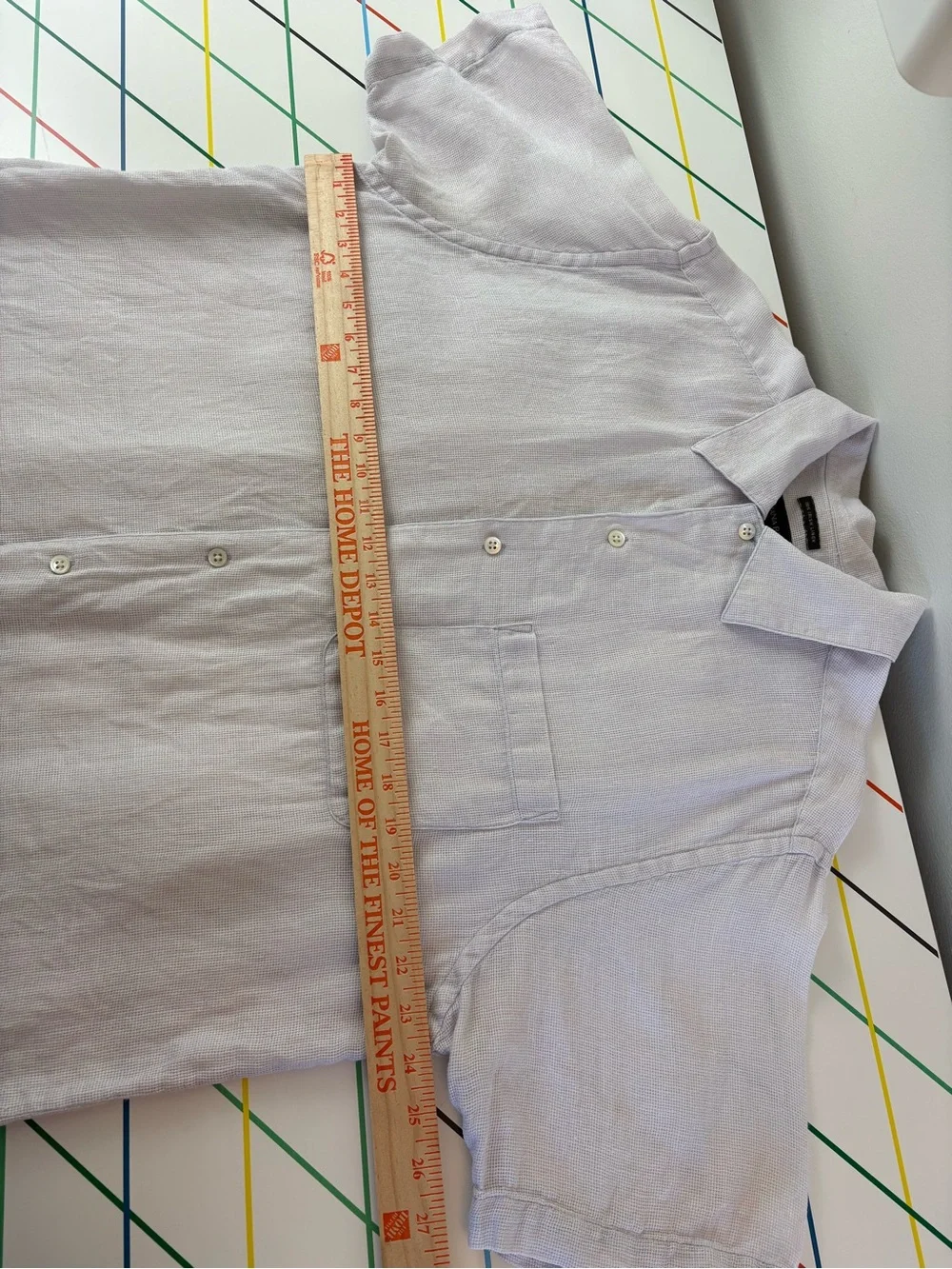 Banana Republic Irish Linen Large EUC Pale Gray Short-Sleeve Button-Up Shirt